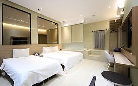 Almond Hotel Busan Station